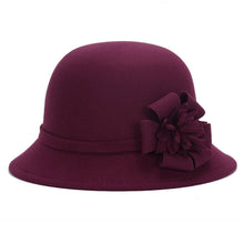 Load image into Gallery viewer, Purple cloche hat
