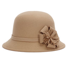 Load image into Gallery viewer, Purple cloche hat
