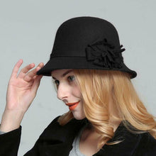 Load image into Gallery viewer, Purple cloche hat
