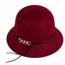 Load image into Gallery viewer, Red cloche hat
